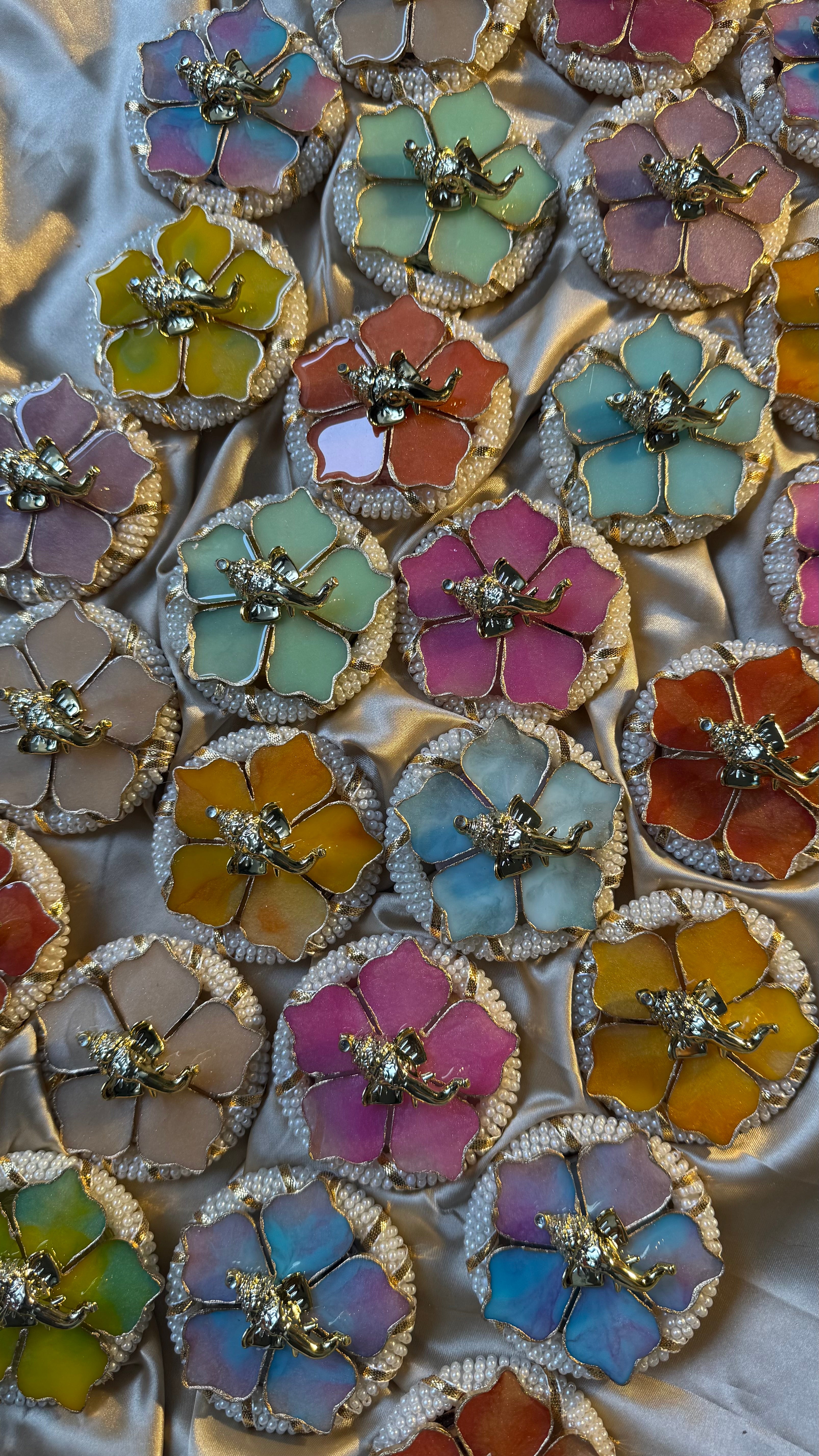 Ganpati floral magnet with pearl ring