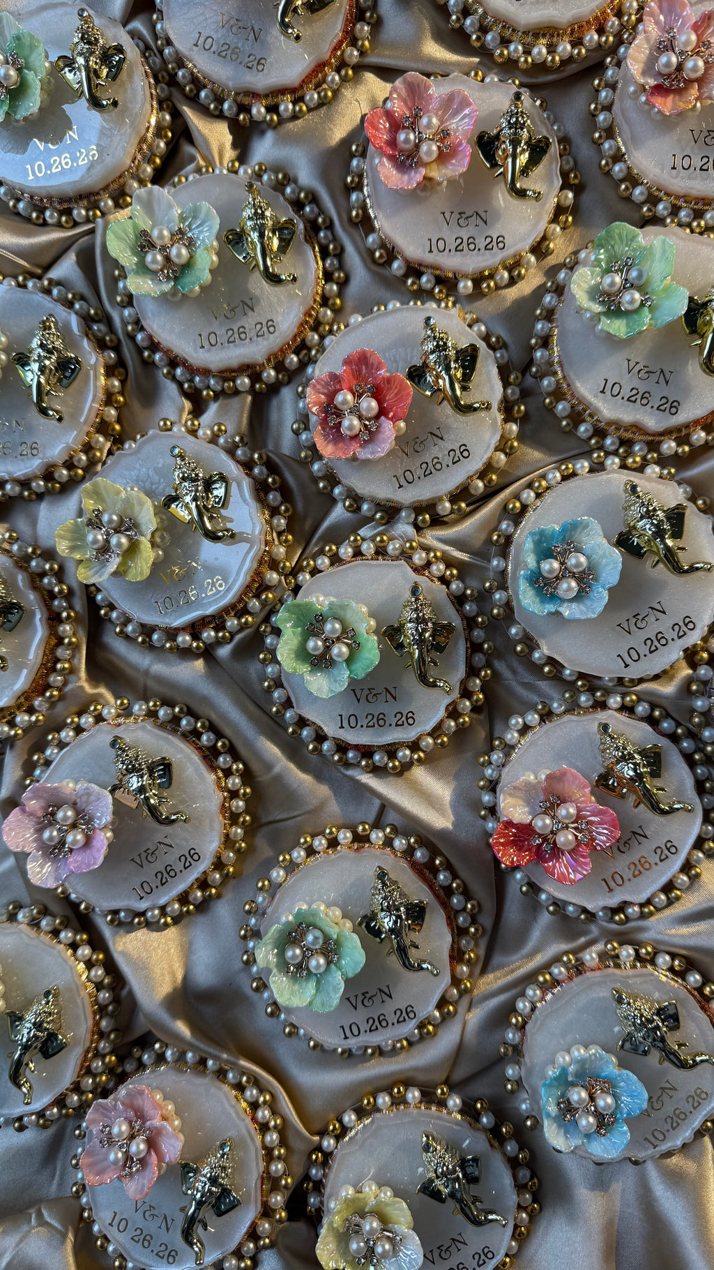 Ganpati magnet with pearl ring