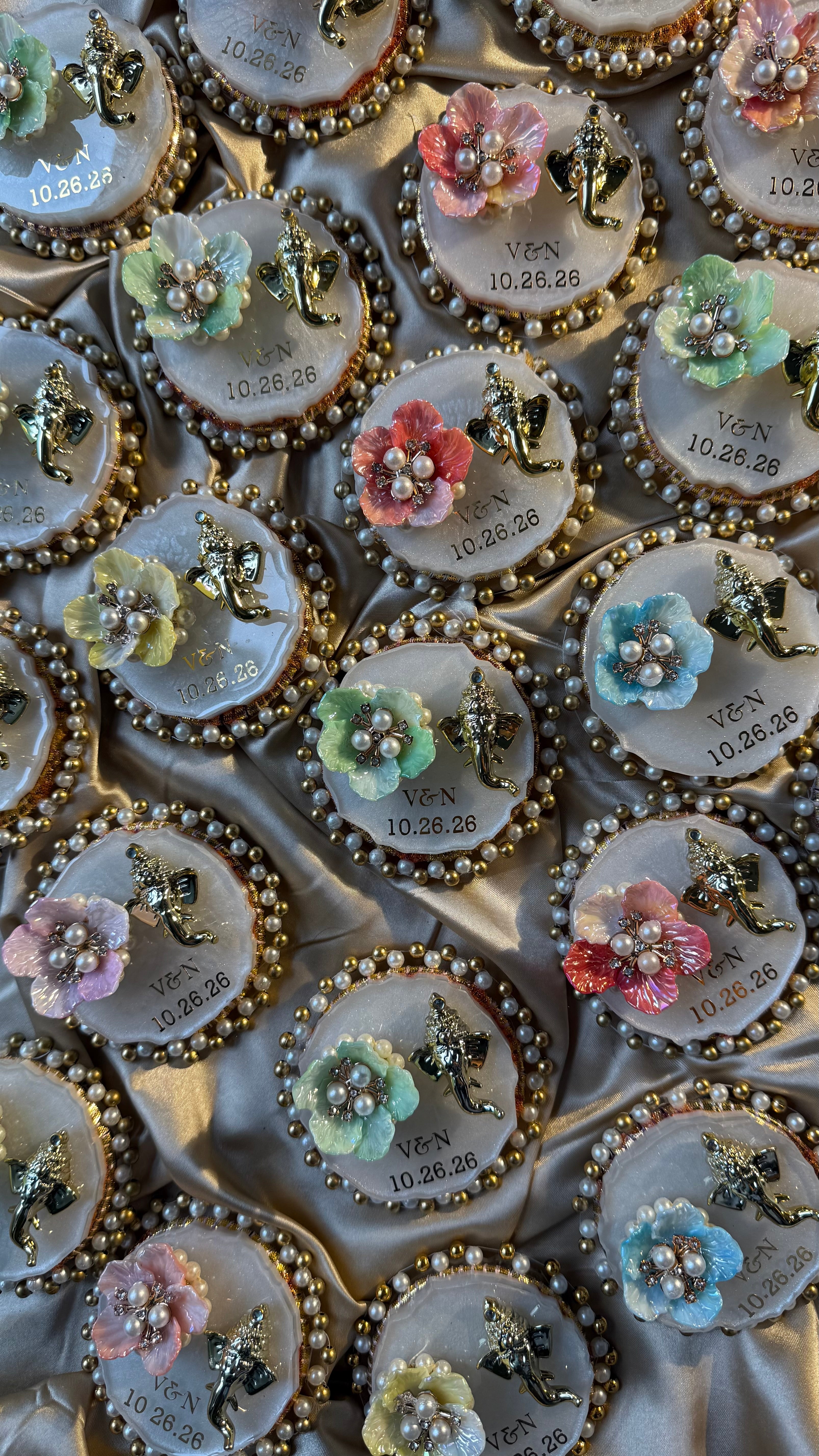 Ganpati magnet with pearl ring