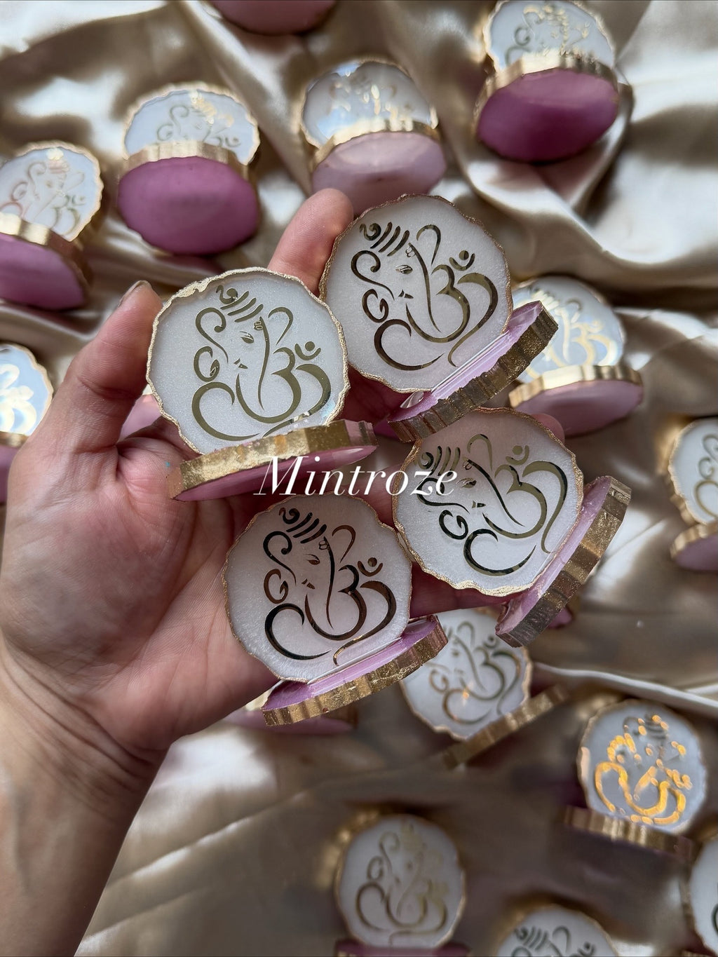 Mini ganpati standee
