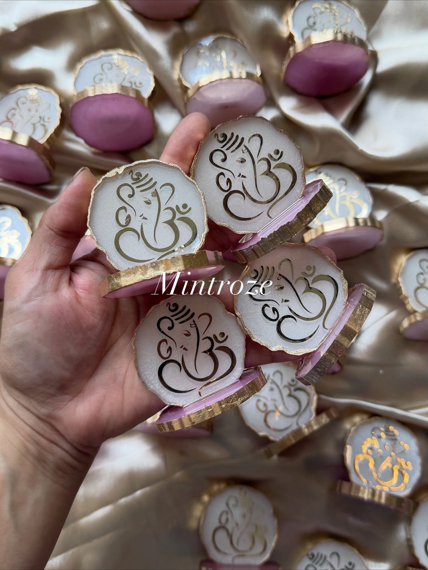 Mini ganpati standee